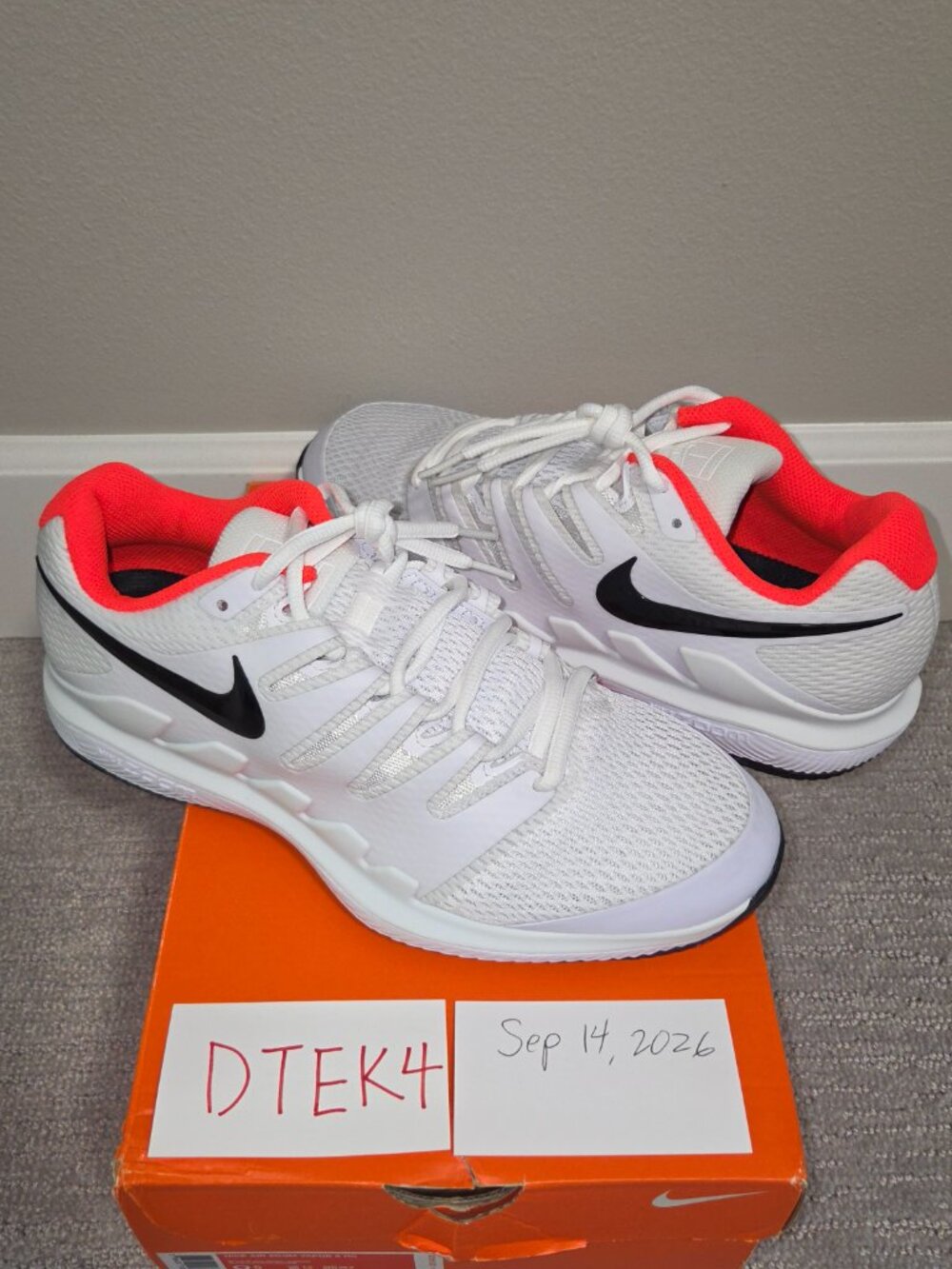 2019 Nike Air Zoom Vapor X HC Men Size 8.5 Federer Brand New Deadstock